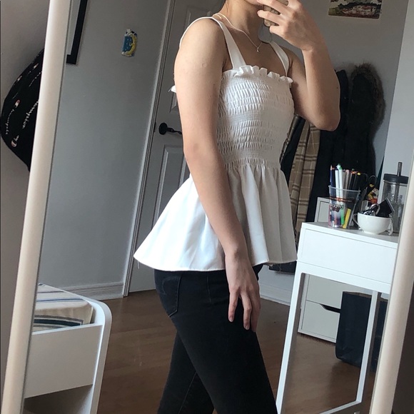 White ruffle top - Picture 2 of 3